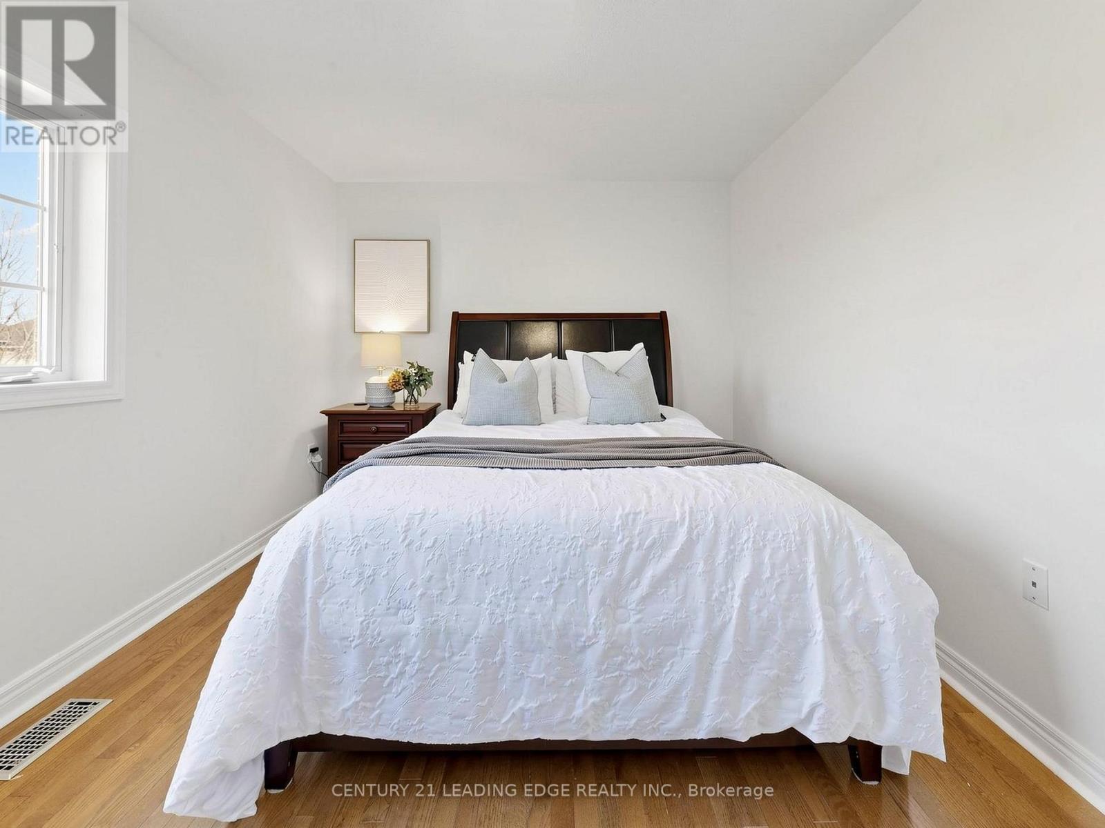 Detached at 19 FOUNTAIN COURT, Richmond Hill