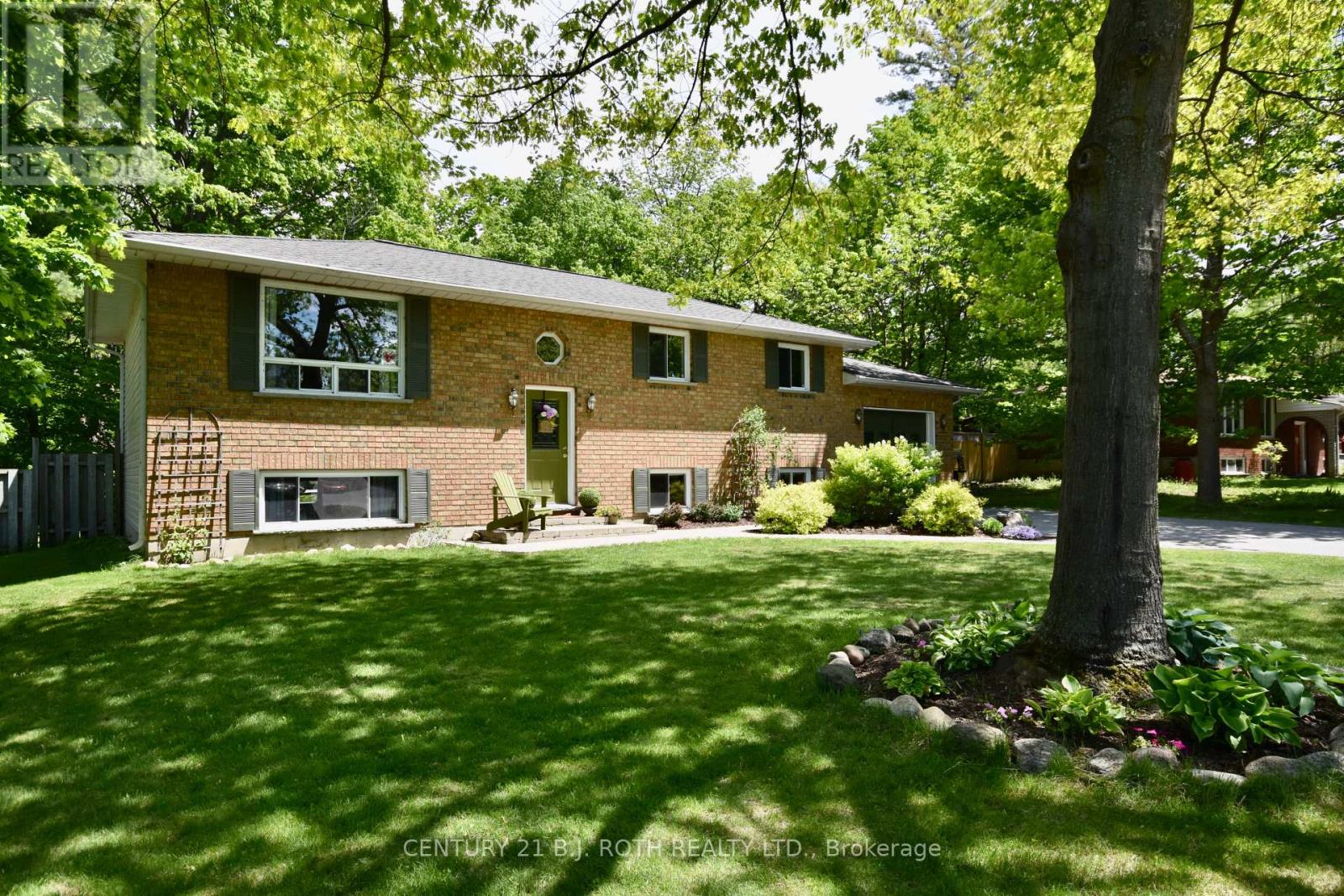 Detached at 3861 EAST STREET, Innisfil