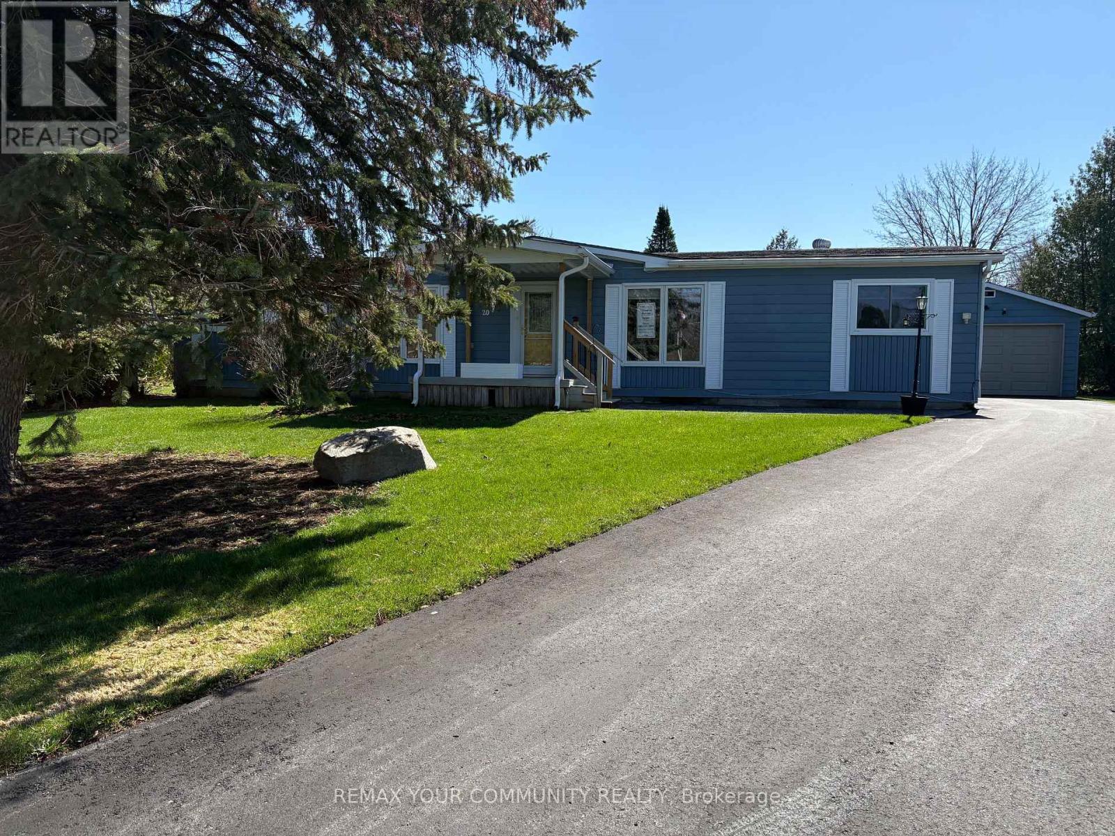 Detached at 20 GENEVA COURT, Georgina (Sutton & Jackson's Point)