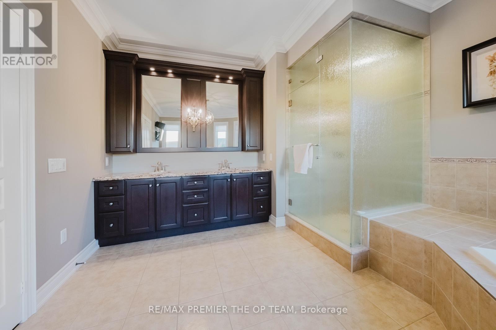Detached at 226 VIA BORGHESE STREET, Vaughan
