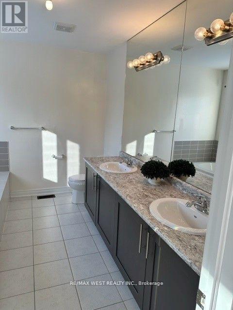 Detached at 23 OWENS ROAD, New Tecumseth