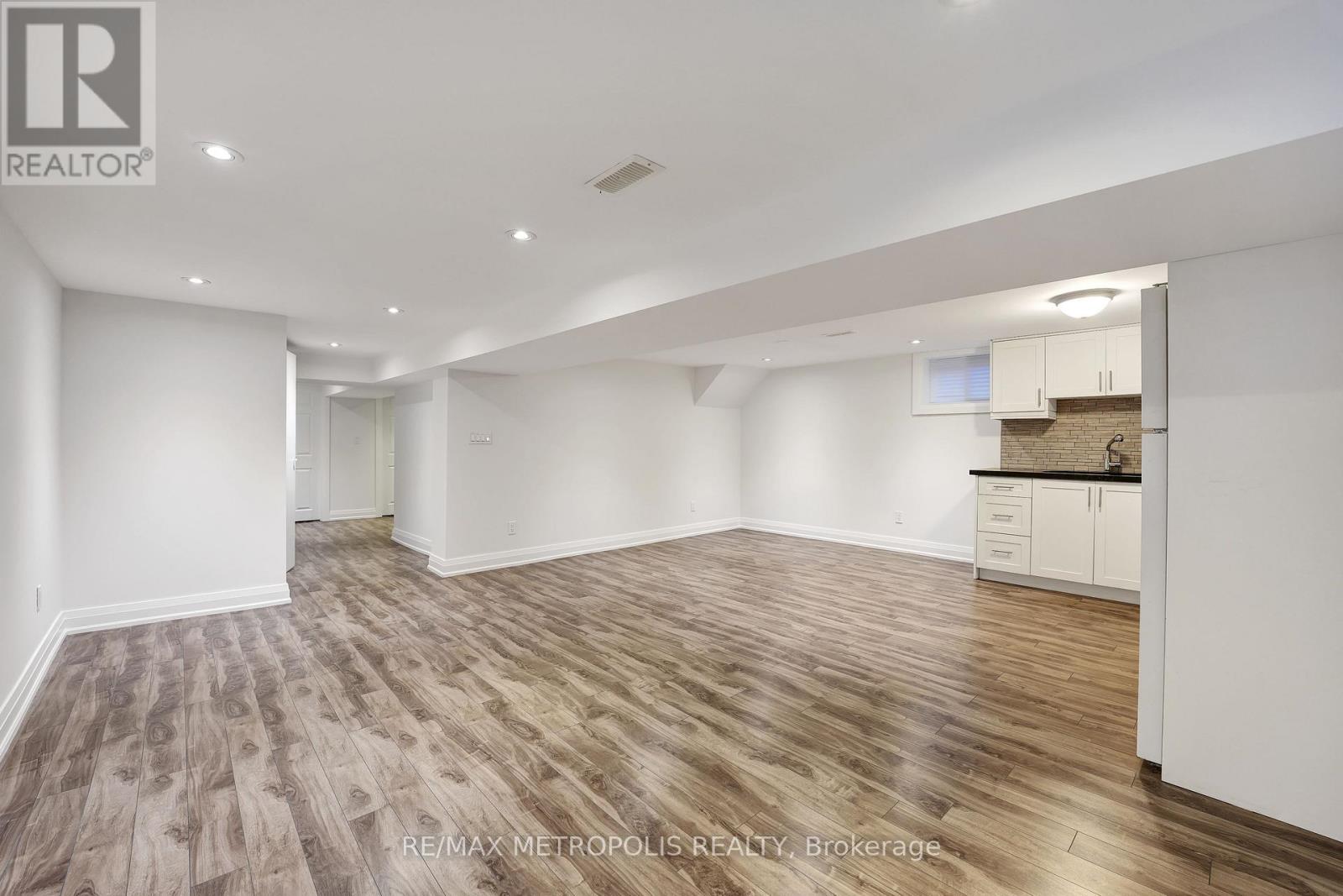 Semi-Detached/Link at BASEMENT - 268 PENN AVENUE, Newmarket