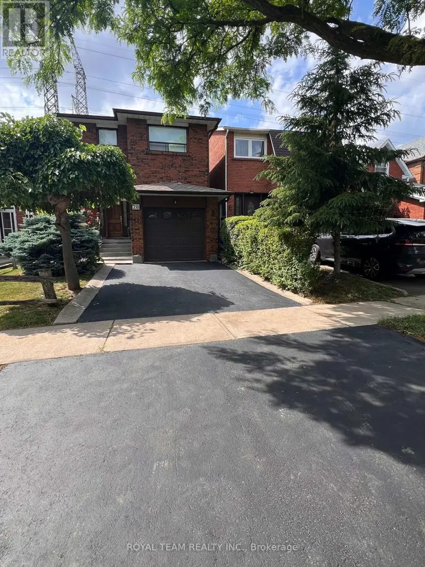 Semi-Detached/Link at 28 OAKMOUNT CRESCENT, Vaughan
