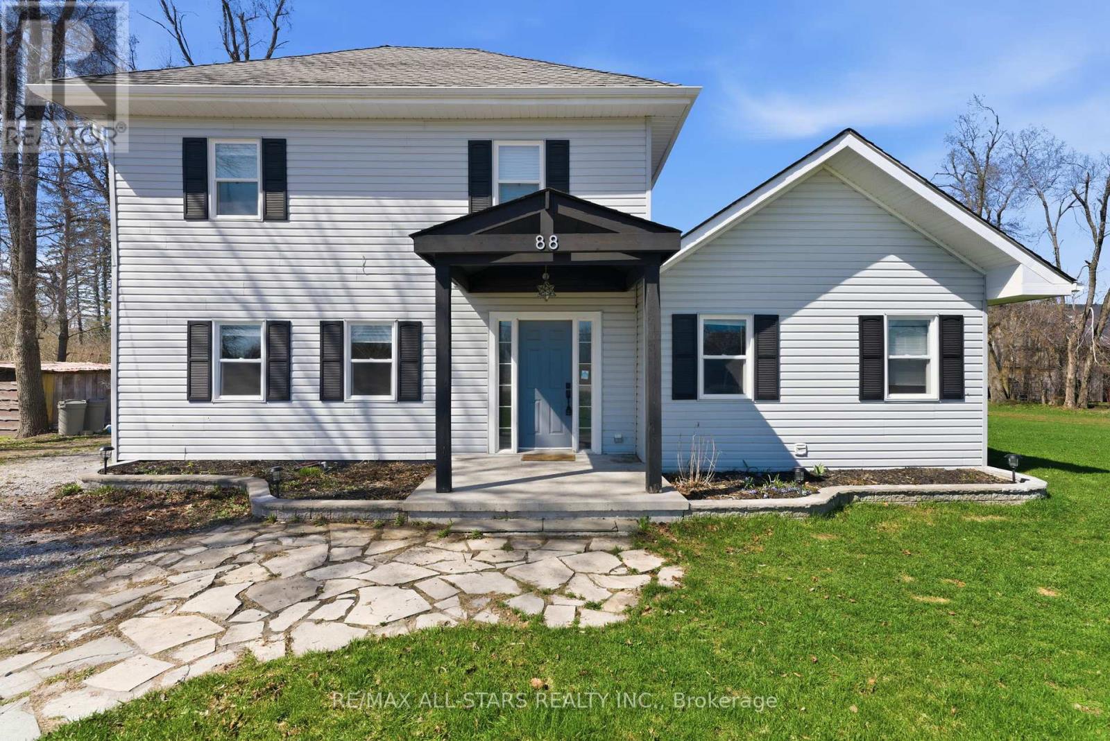 Detached at 88 VICTORIA ROAD, Georgina (Baldwin)