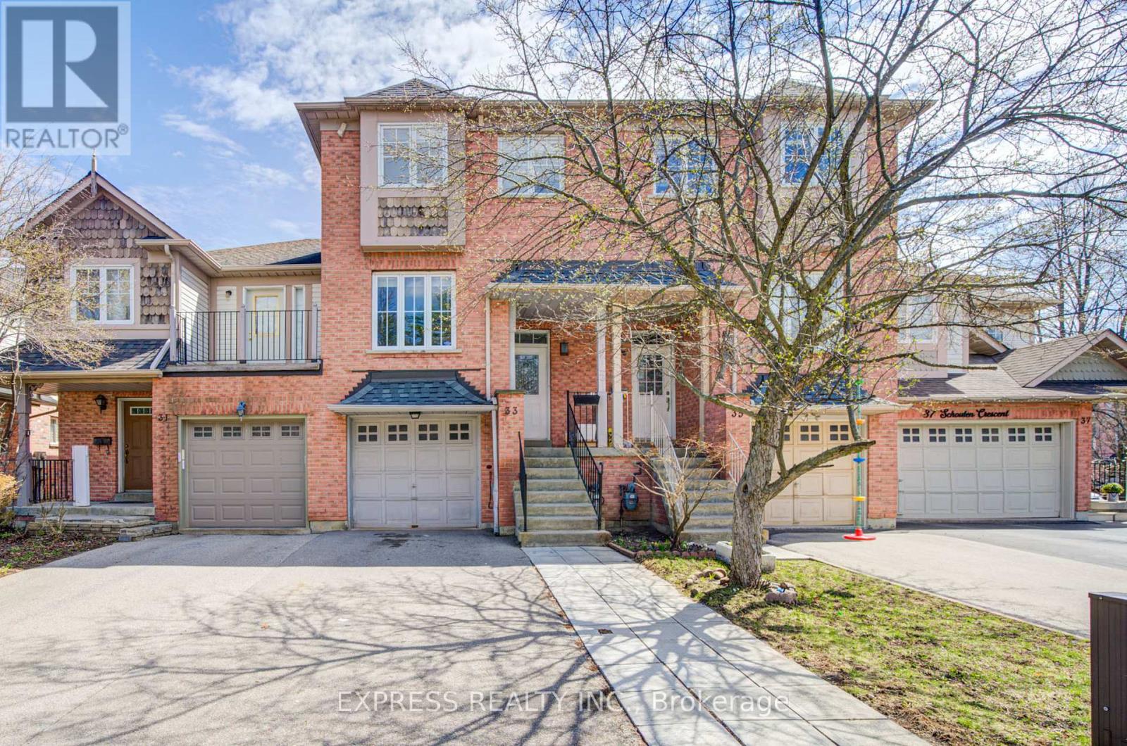 Townhouse at 33 SCHOUTEN CRESCENT, Markham (Vinegar Hill)