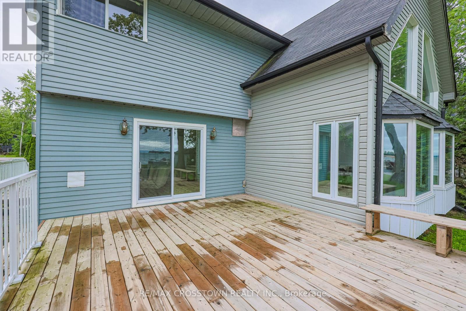 Detached at 128 MOORES BEACH ROAD, Georgina