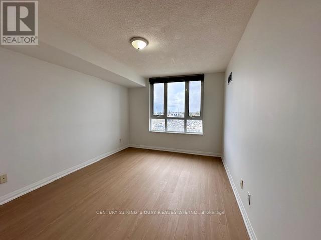 Apartment at 711A - 7363 KENNEDY ROAD, Markham (Milliken Mills East)