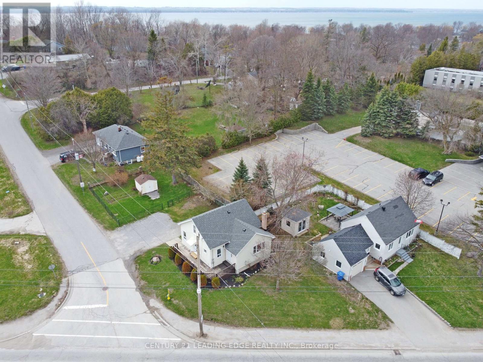Detached at 500 THE QUEENSWAY SOUTH, Georgina (Keswick South)