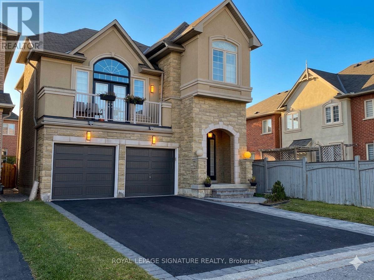 Detached at 2 BEDROOM BASEMENT - 22 VANDERVOORT DRIVE, Richmond Hill (Jefferson)