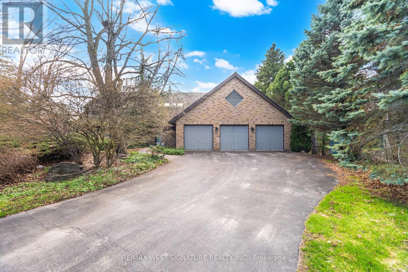 Other at 126 CURTIS CRESCENT, King (King City)