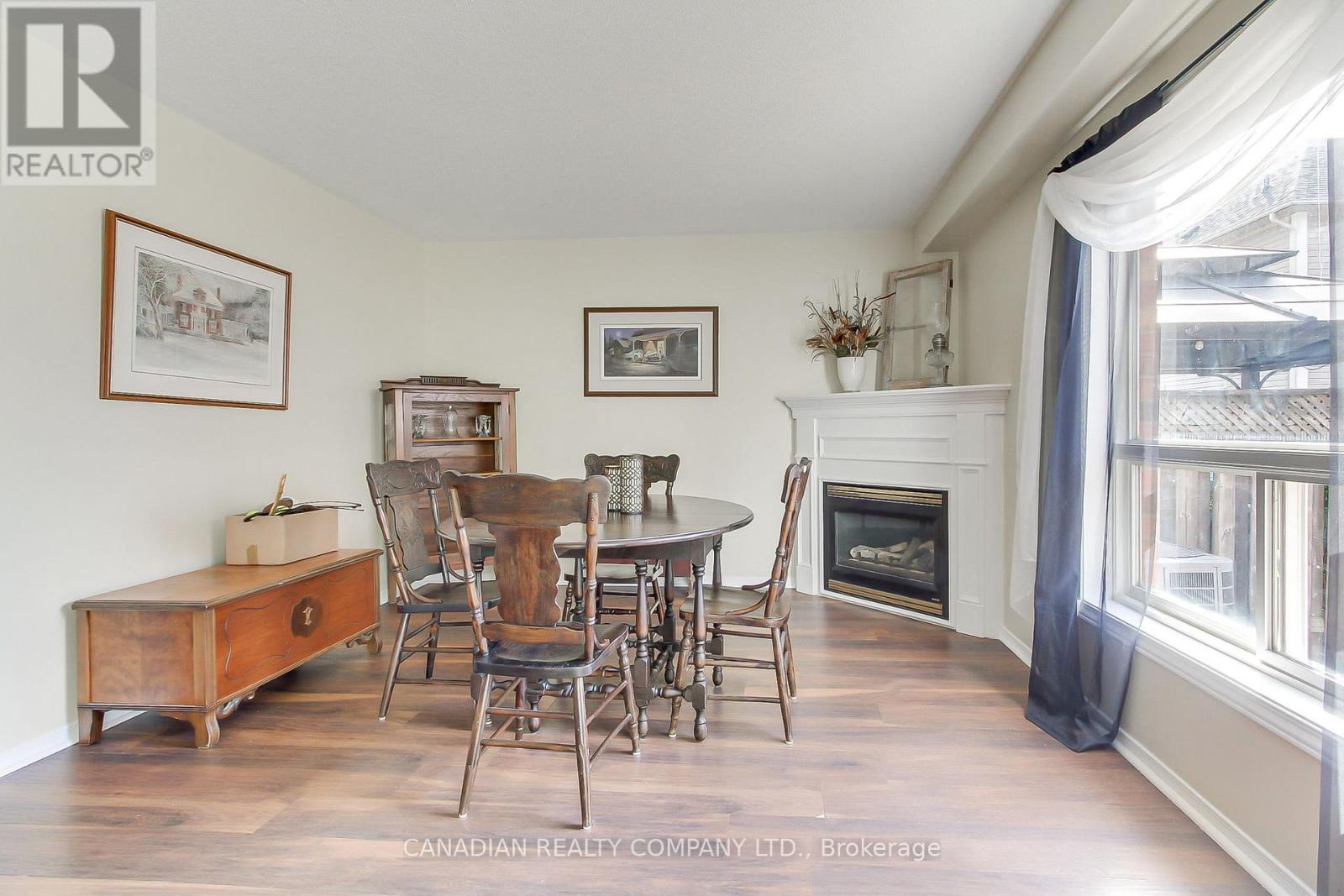 Townhouse at 7 GLASGOW CRESCENT, Georgina