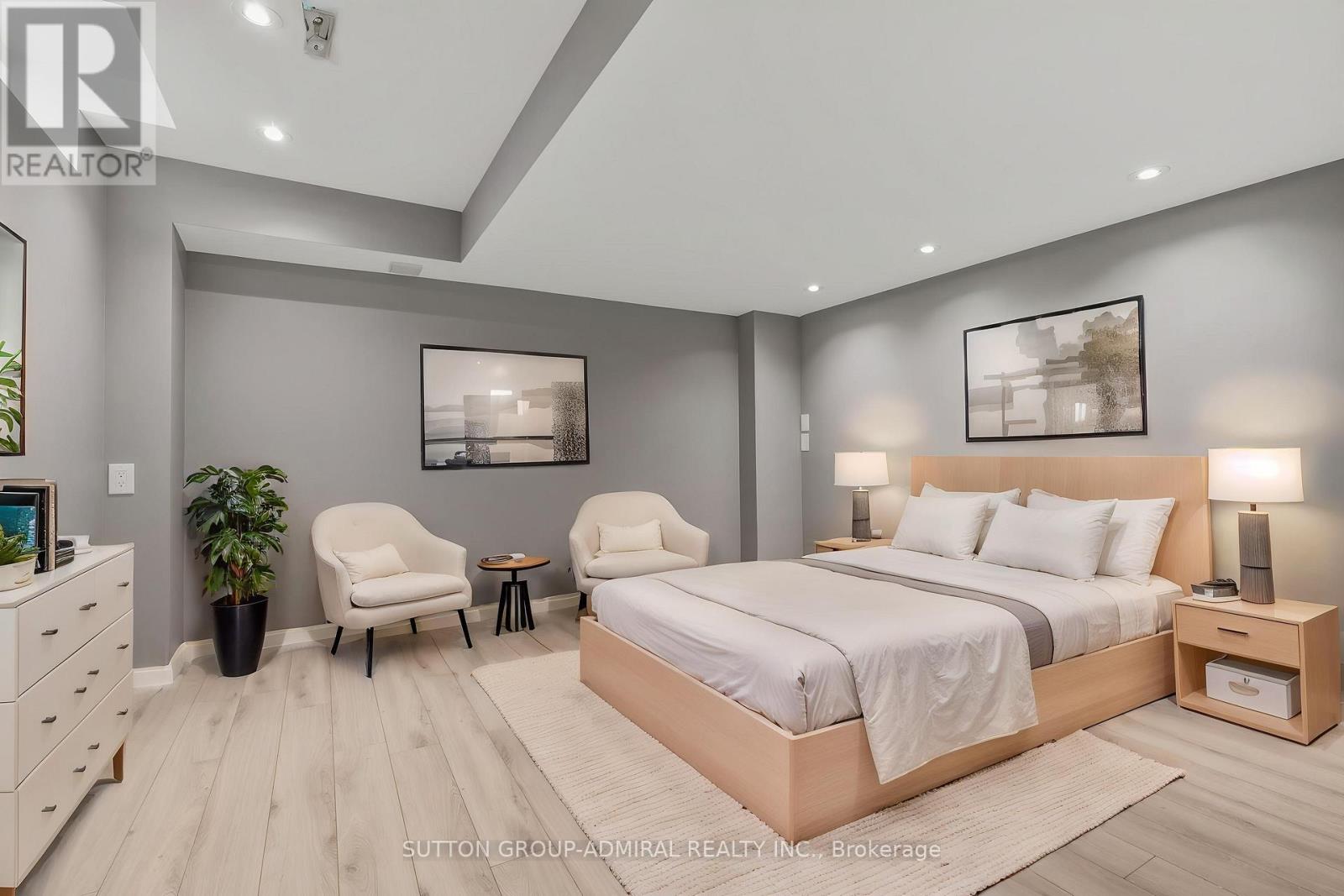 Detached at 43 VENTURA WAY, Vaughan