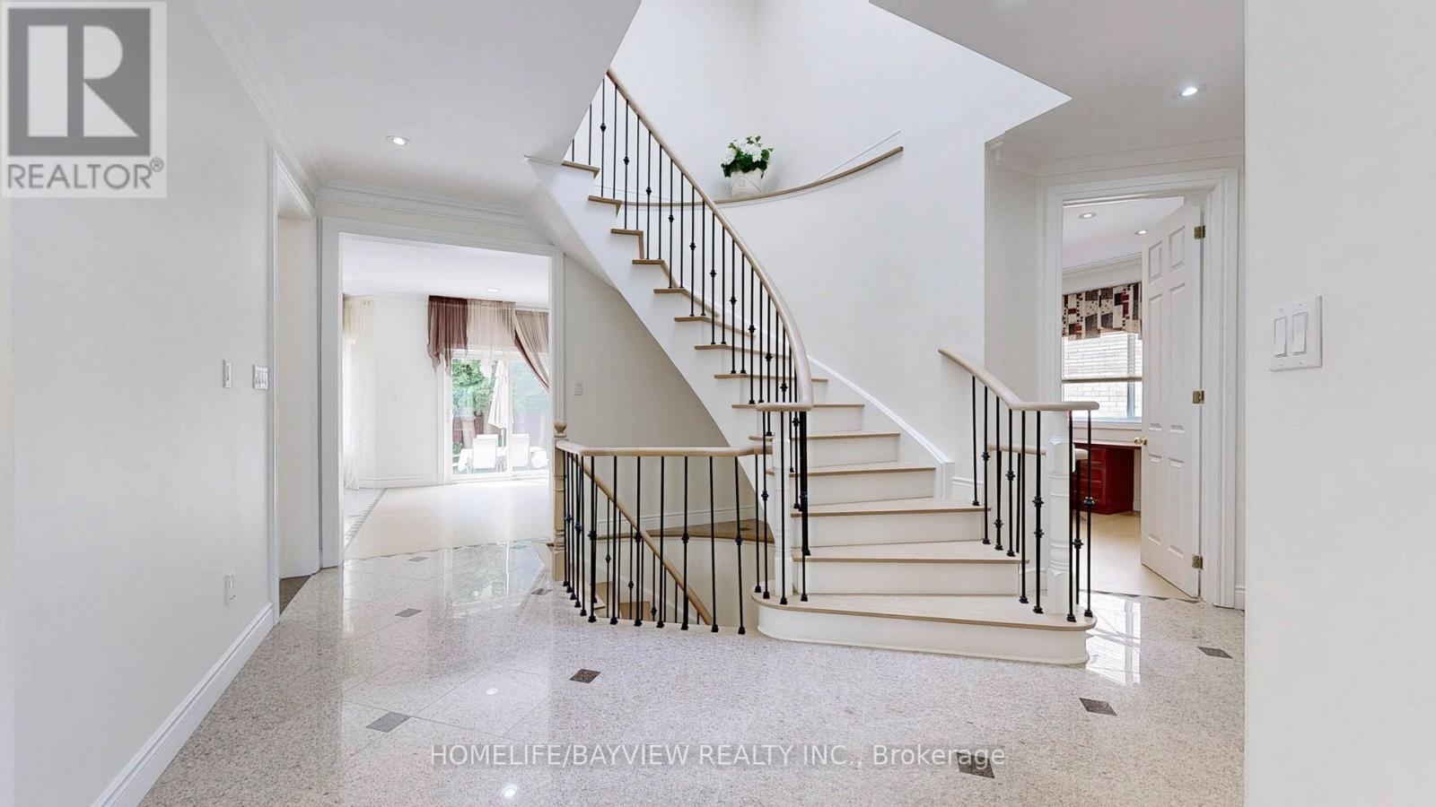 Detached at 18 MARINUCCI COURT, Richmond Hill