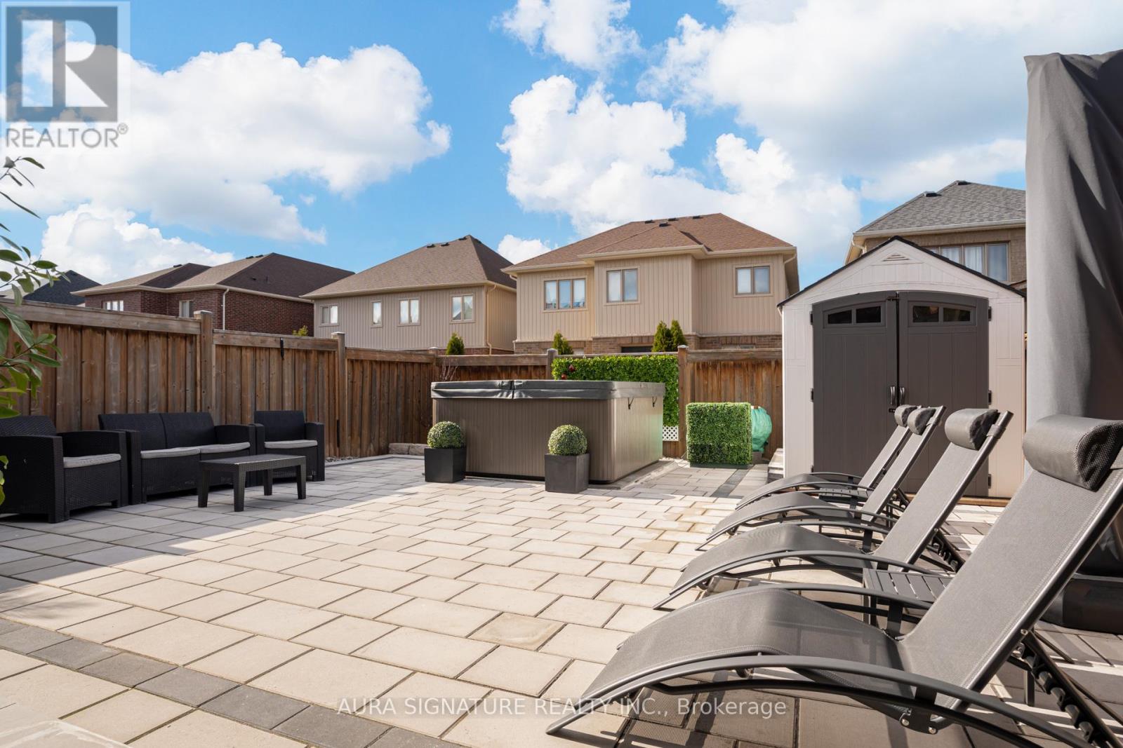 Semi-Detached/Link at 44 MCCABE LANE, New Tecumseth