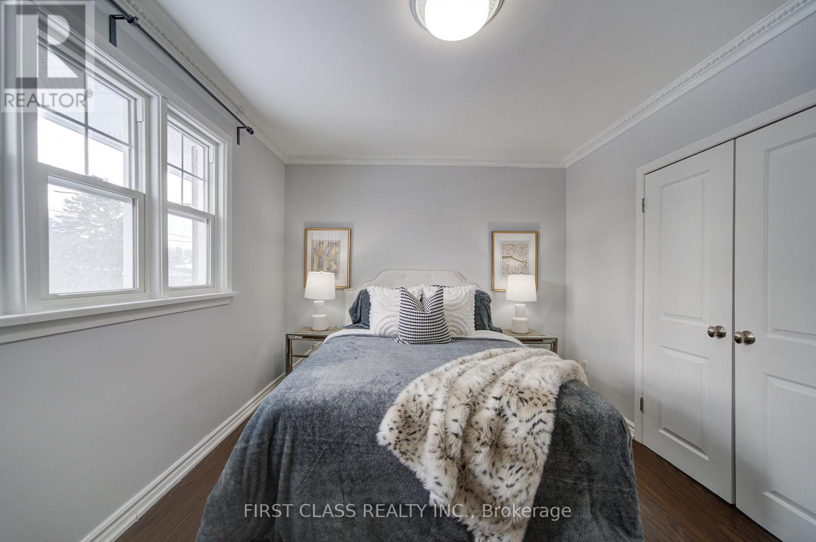 Detached at 126 SHERWOOD FOREST DRIVE, Markham
