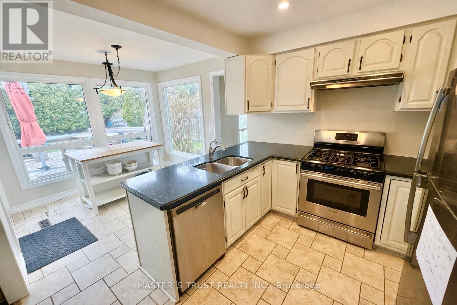 Detached at 112 KRIEGHOFF AVENUE, Markham