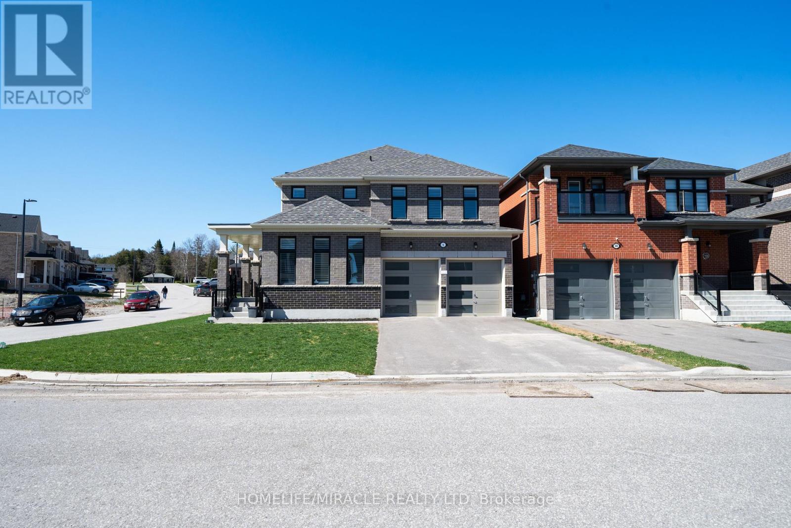 Detached at 1 AINSLIE HILL CRESCENT, Georgina (Sutton & Jackson's Point)