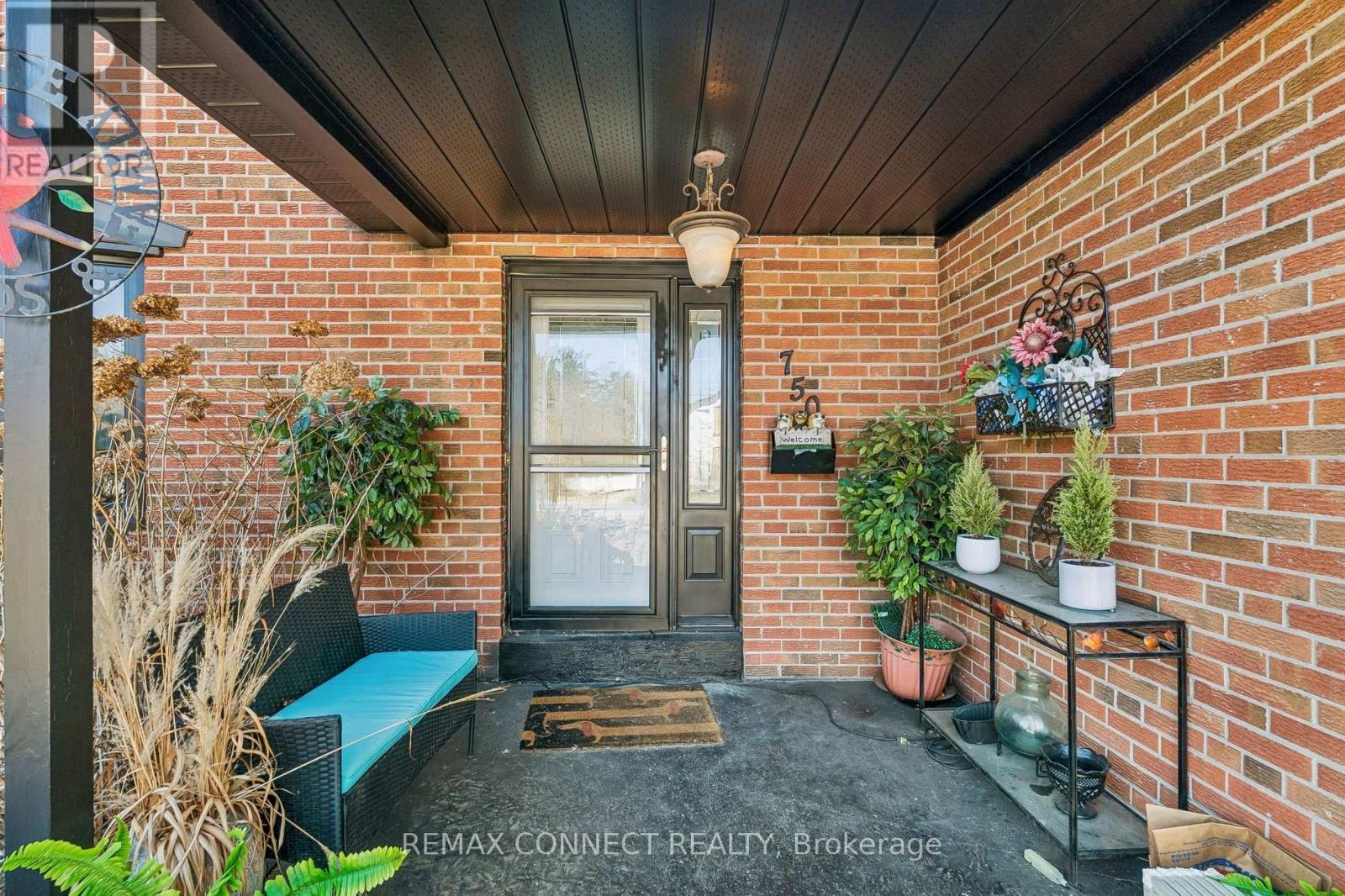 Detached at 750 GORHAM STREET, Newmarket (Gorham-College Manor)