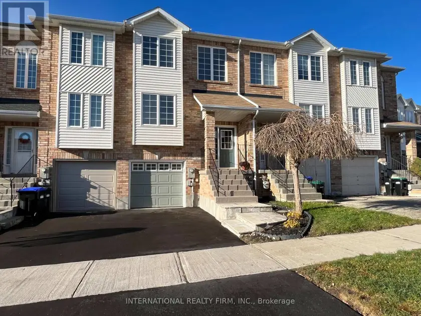 Townhouse at 44 NATALE COURT, Bradford West Gwillimbury
