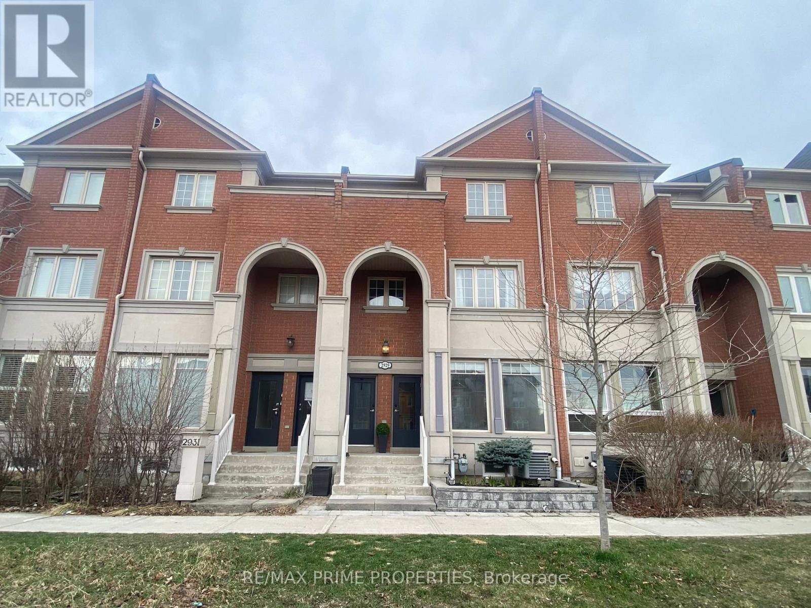 Townhouse at MAIN - 2929 BUR OAK AVENUE, Markham (Cornell)