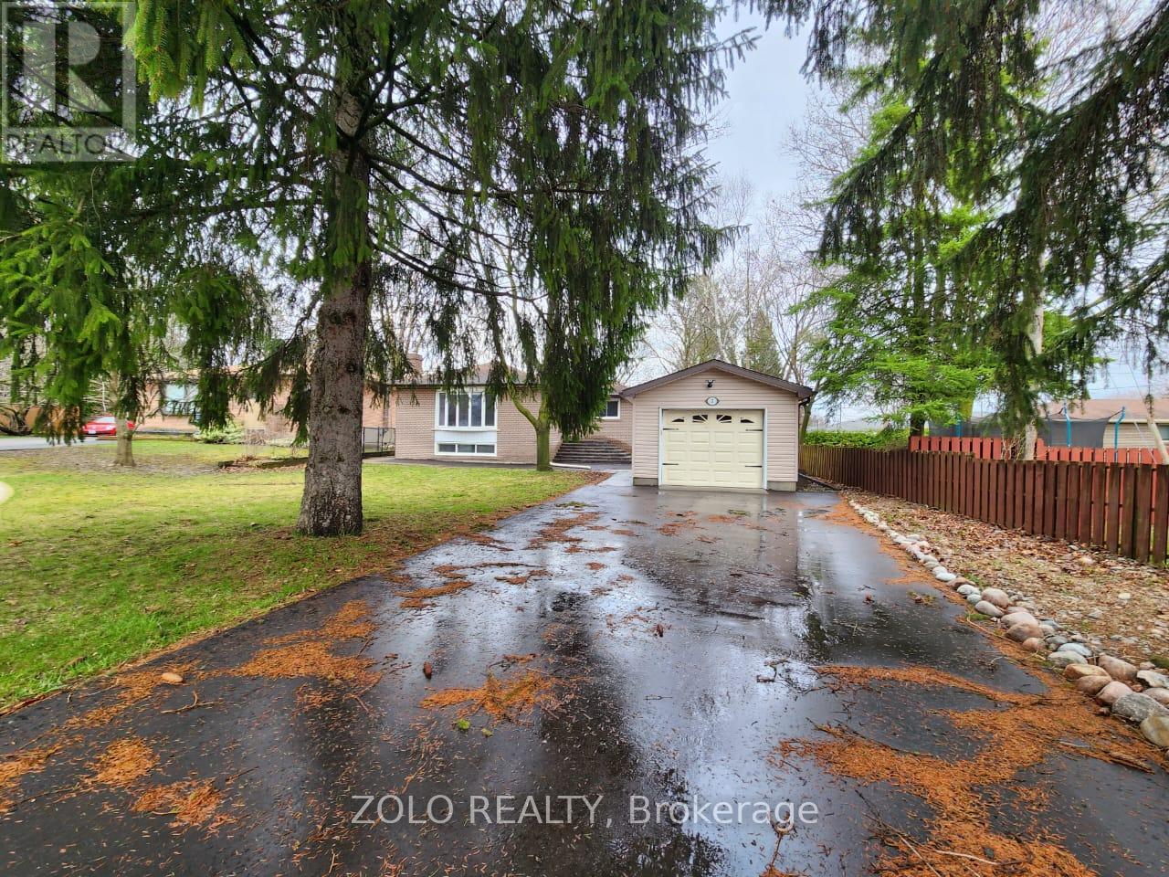 Detached at LOWER - 3 CABOT COURT, Aurora (Aurora Heights)