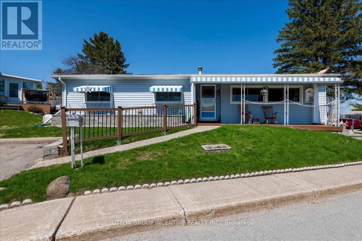 Detached at 2 MIMOSA CRESCENT, Innisfil