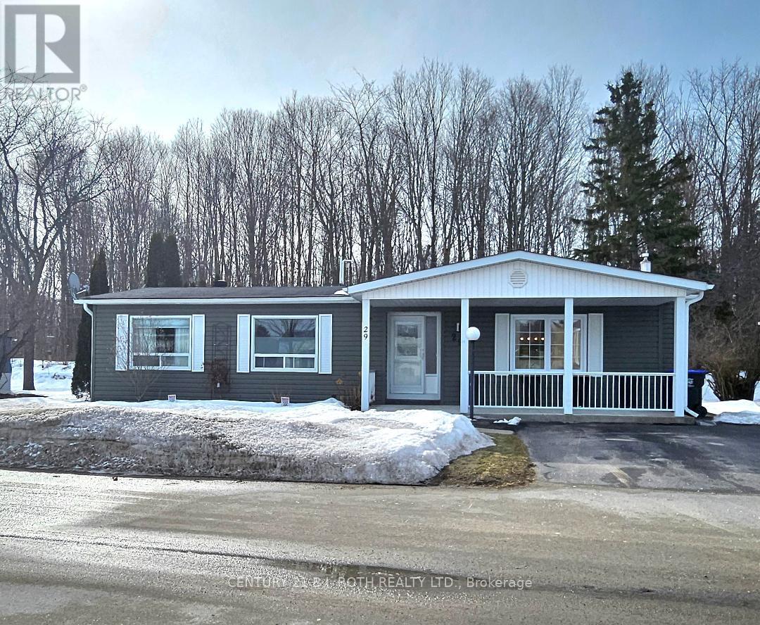 Detached at 29 CORNER BROOK TRAIL, Innisfil