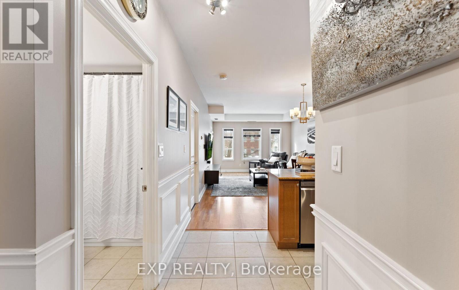 Apartment at 208 - 9901 KEELE STREET, Vaughan (Maple)