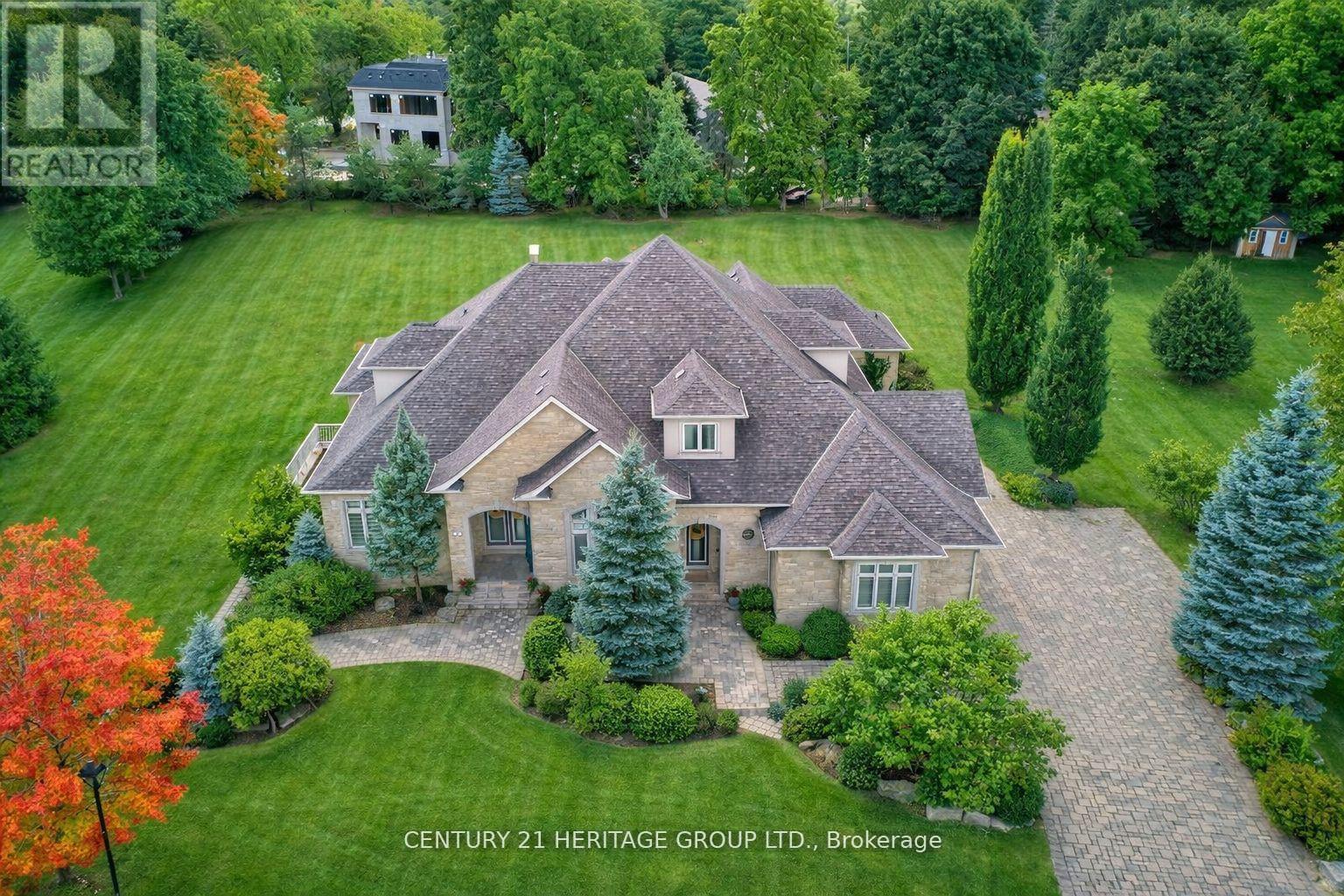 Detached at 12 PRINCE ADAM COURT, King