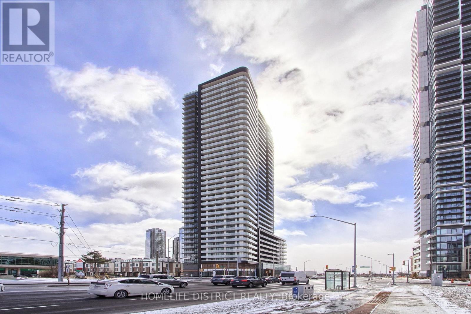 Apartment at 717 - 7895 JANE STREET, Vaughan (Concord)