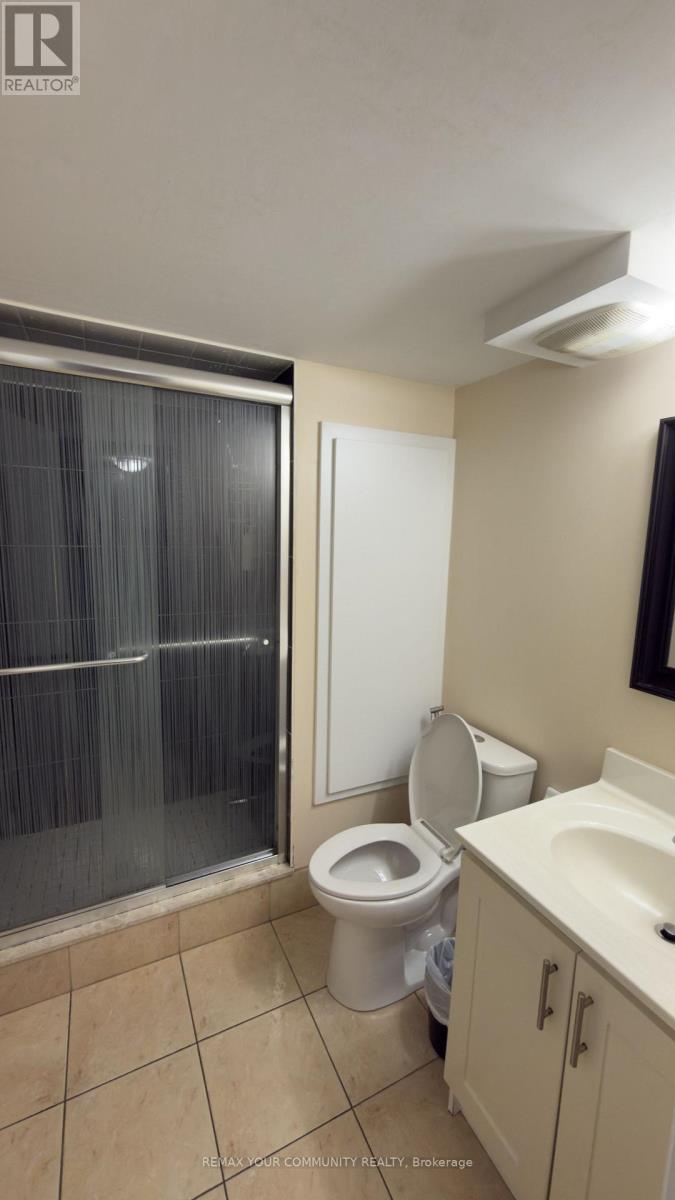 Semi-Detached/Link at BSMNT - 117 ENGLISH OAK DRIVE, Richmond Hill