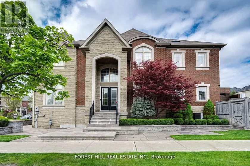Detached at 101 GLENHERON CRESCENT, Vaughan (Patterson)