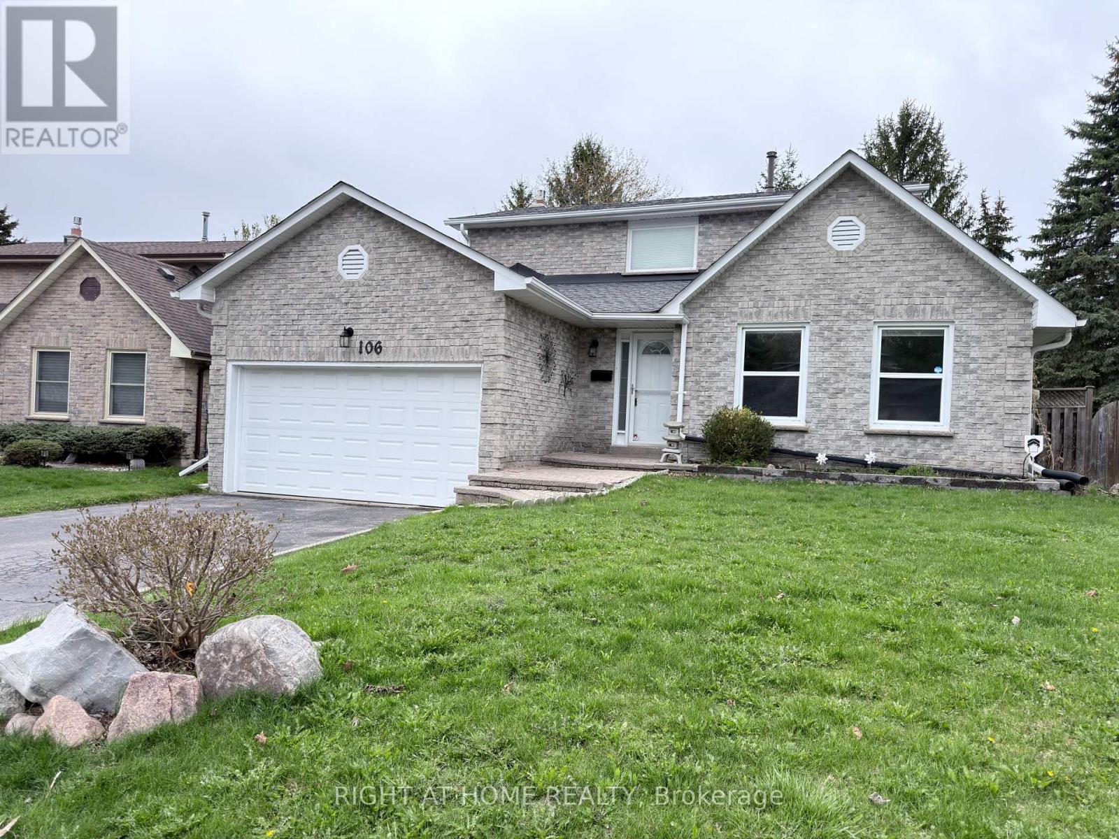 Detached at 106 CARLSON DRIVE, Newmarket (Gorham-College Manor)