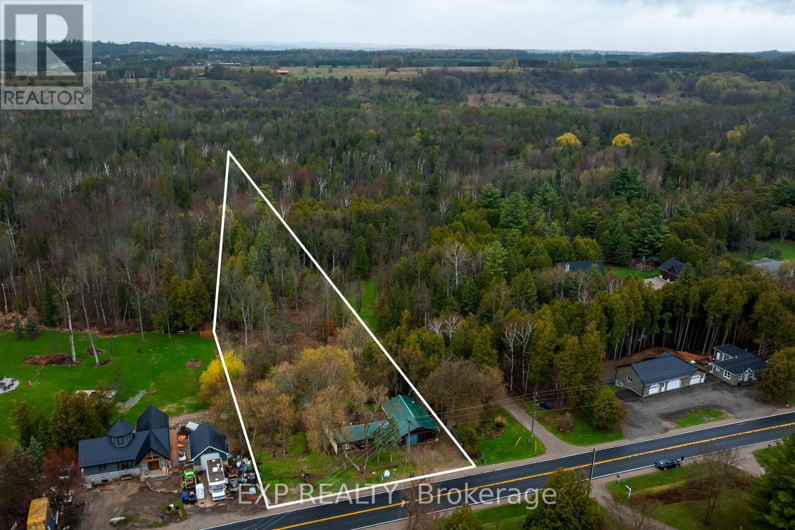 Detached at 9254 COUNTY 1, Adjala-Tosorontio (Hockley)