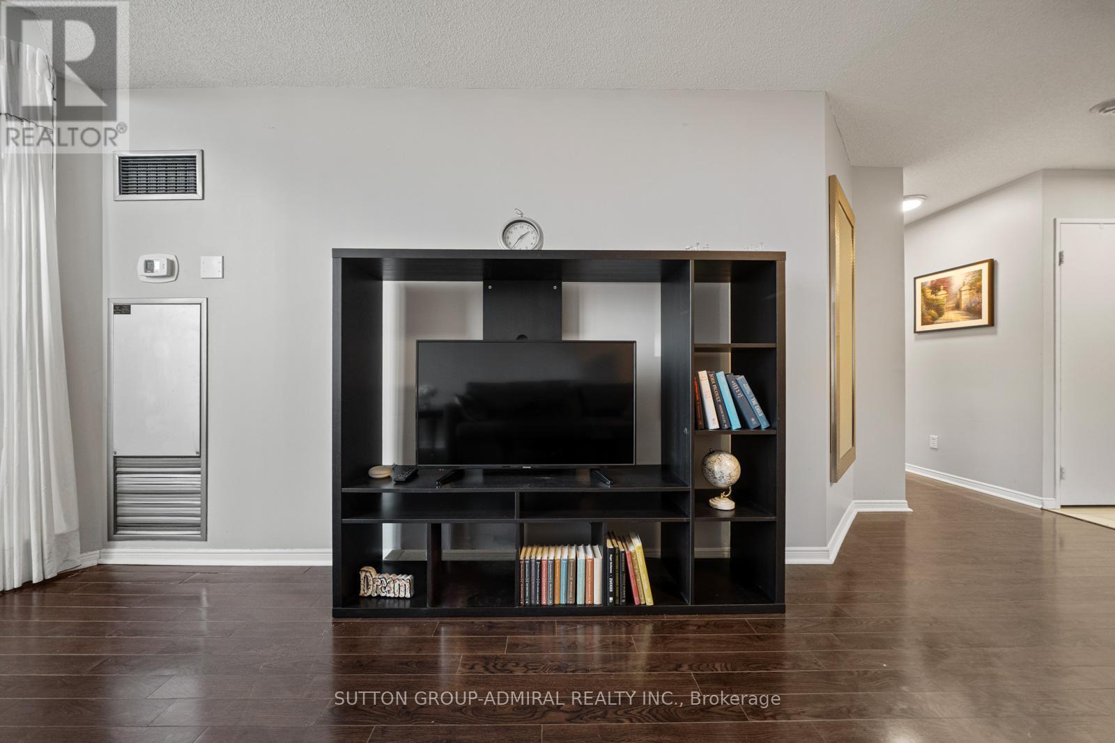 Apartment at 1103 - 81 TOWNSGATE DRIVE, Vaughan