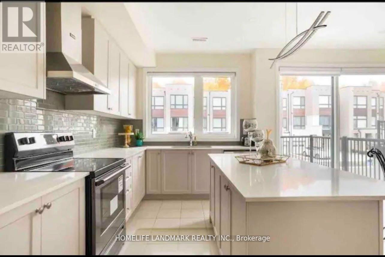 Townhouse at 22 LORD MELBORNE STREET, Markham (Victoria Square)