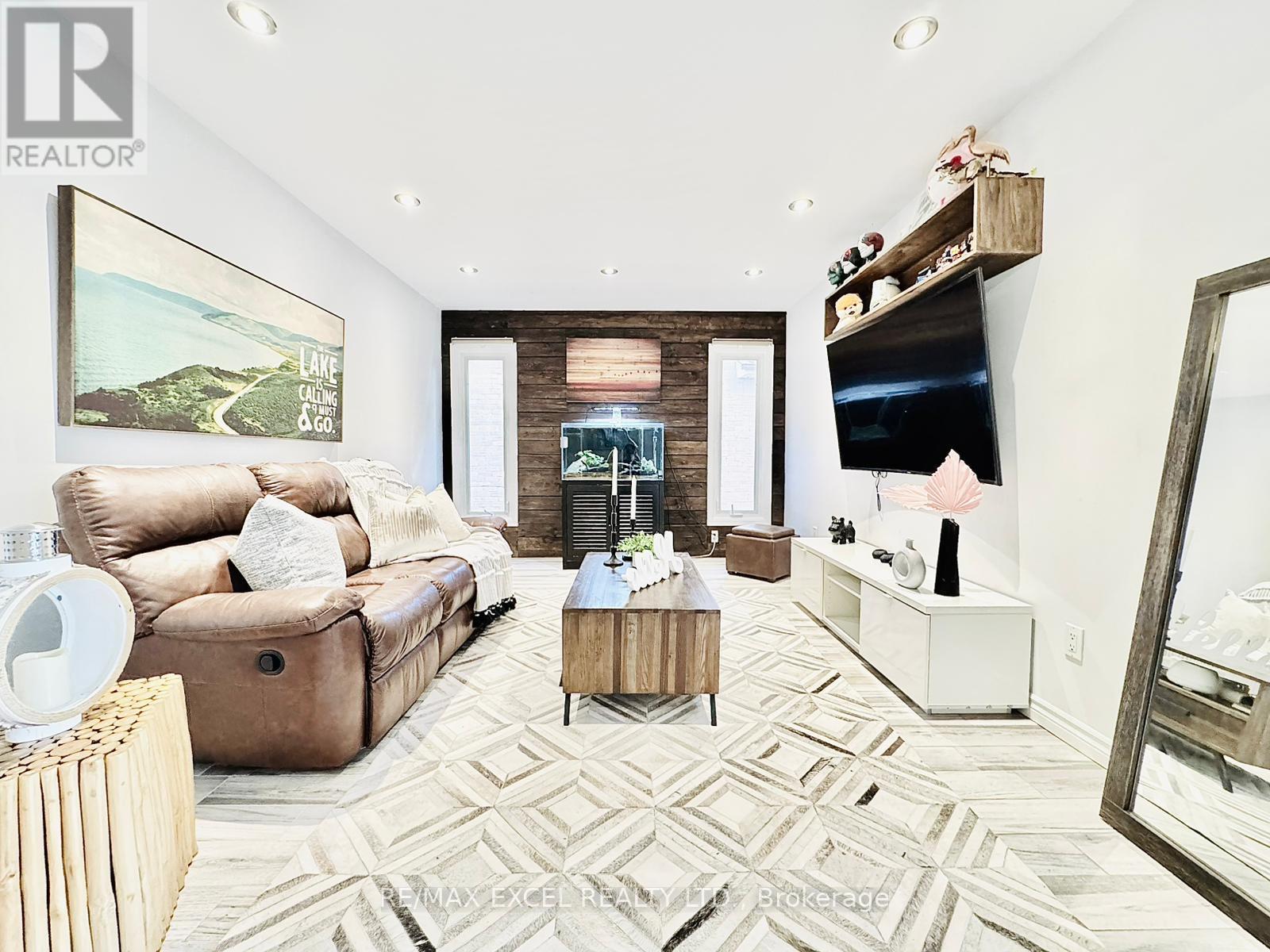 Detached at 150 TROTHEN CIRCLE, Markham (Markham Village)
