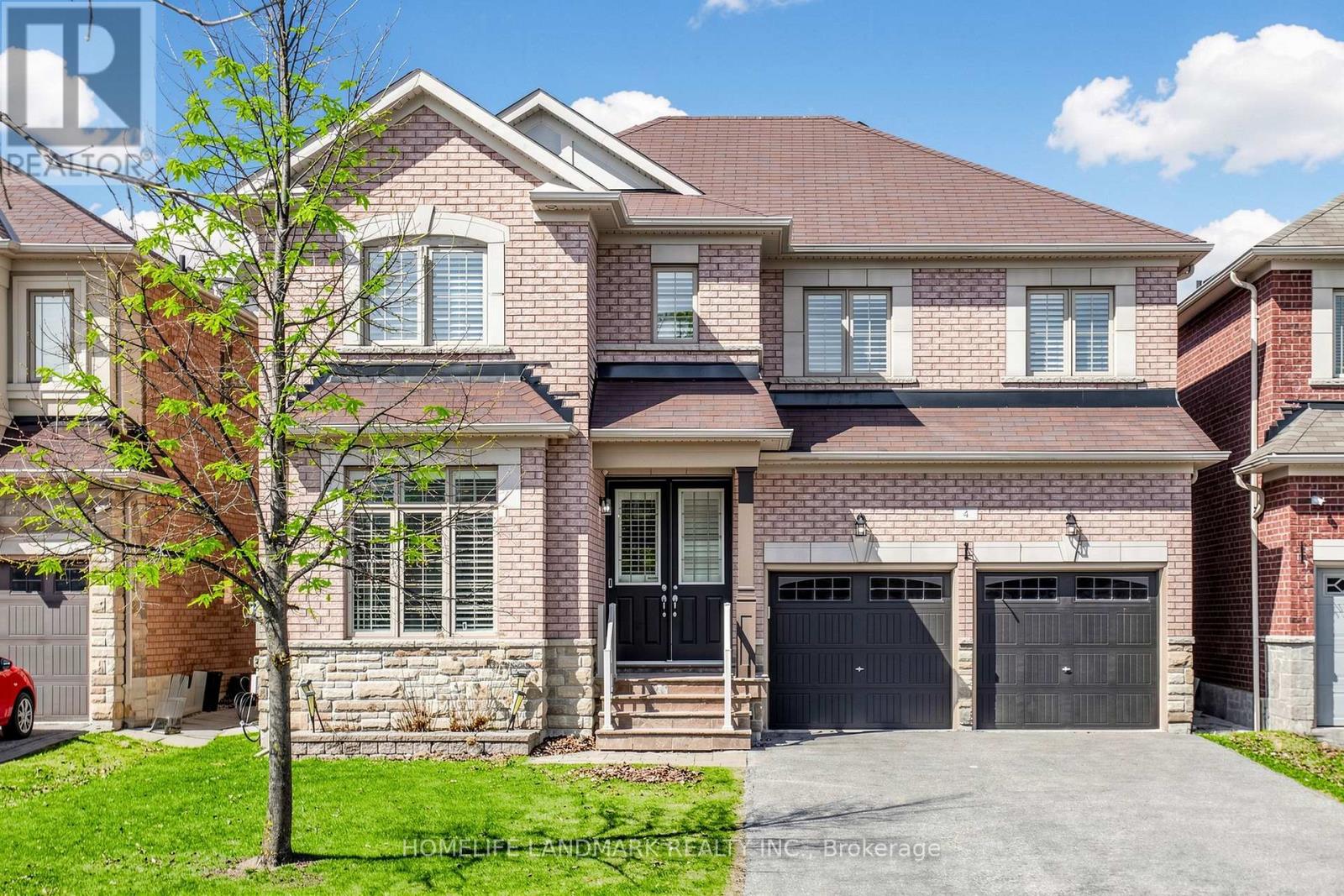 Detached at 4 MERTON STREET, Richmond Hill (Oak Ridges)