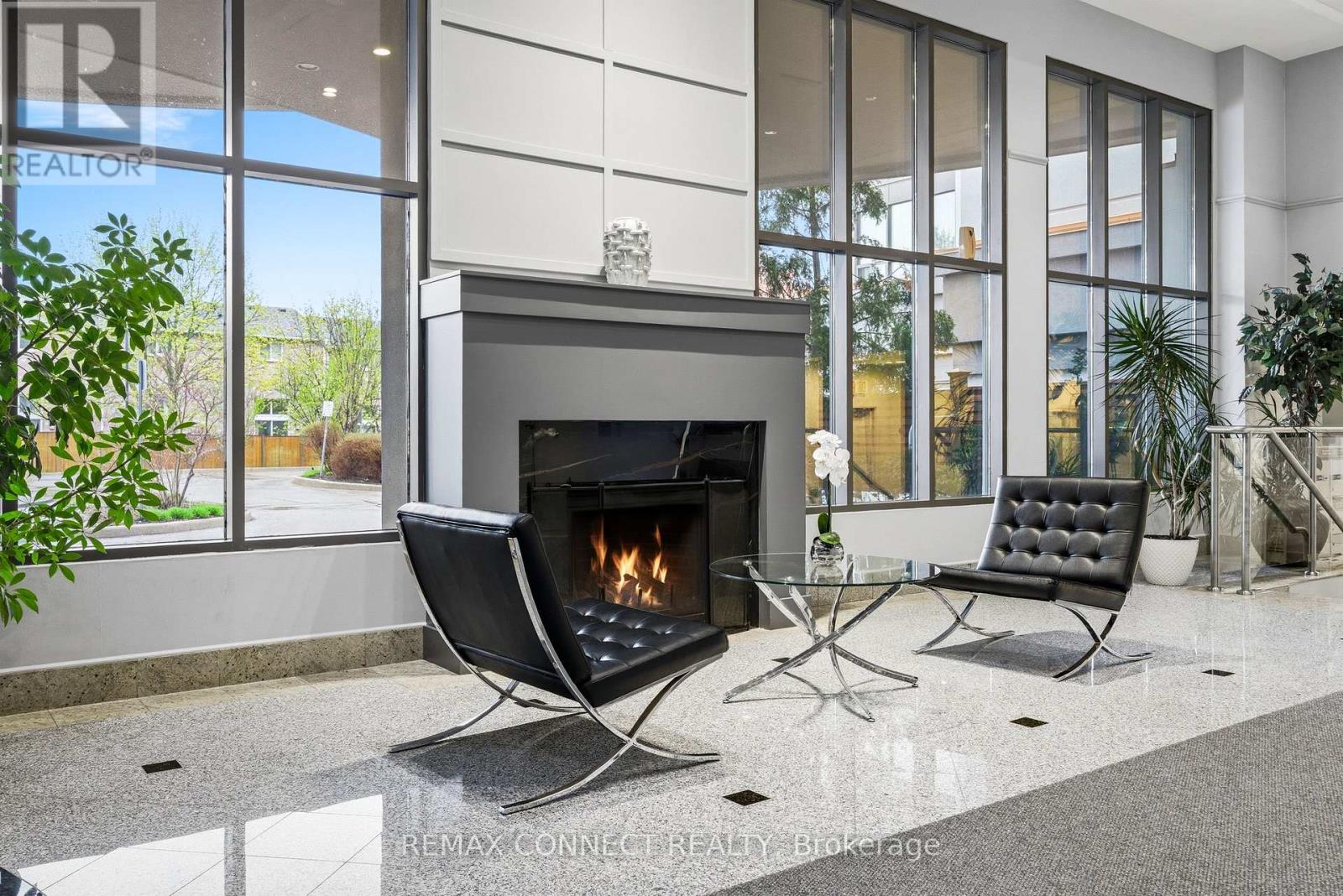 Apartment at 512 - 11121 YONGE STREET, Richmond Hill
