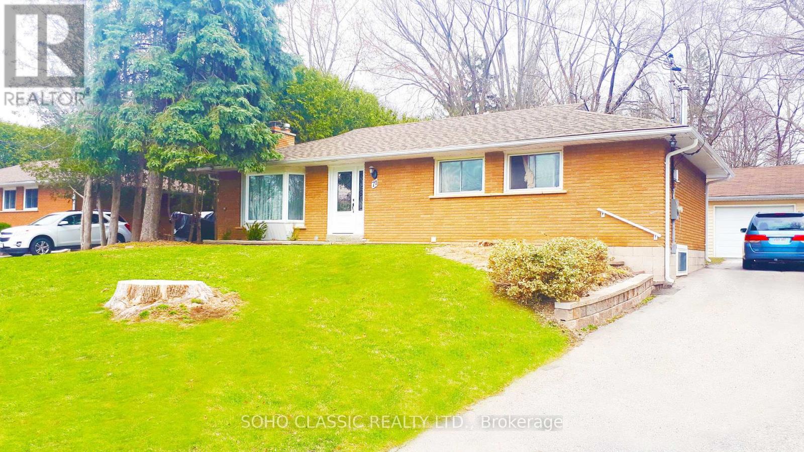 Detached at #2 - 71 BELFRY DRIVE, Newmarket (Huron Heights-Leslie Valley)