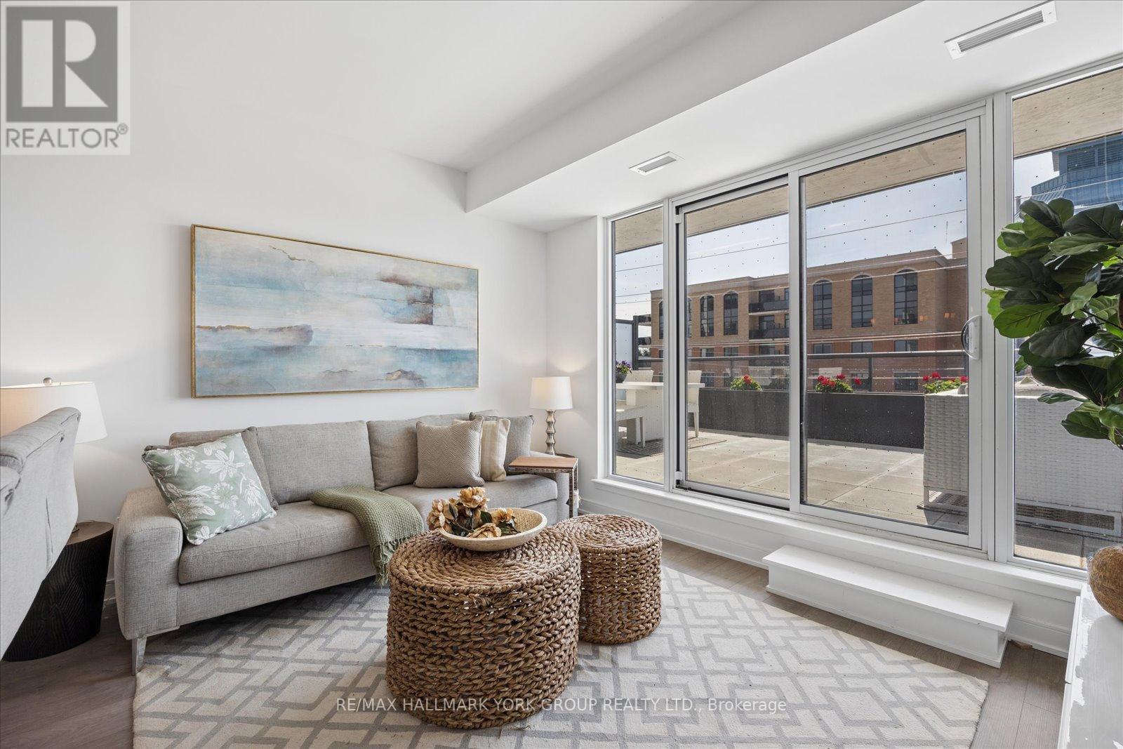 Apartment at 409 - 705 DAVIS DRIVE, Newmarket (Huron Heights-Leslie Valley)