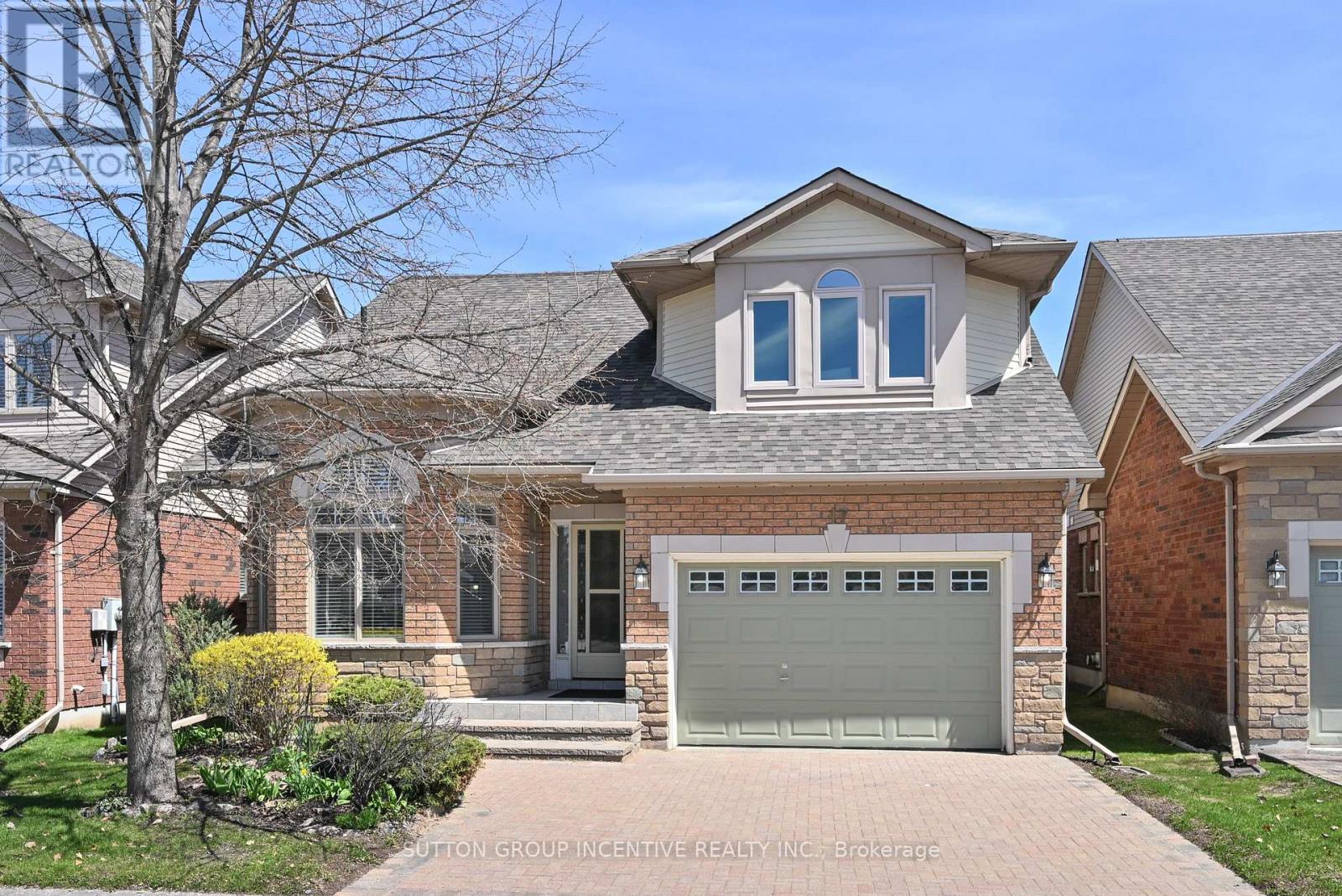 Detached at 17 SUNSET BOULEVARD, New Tecumseth