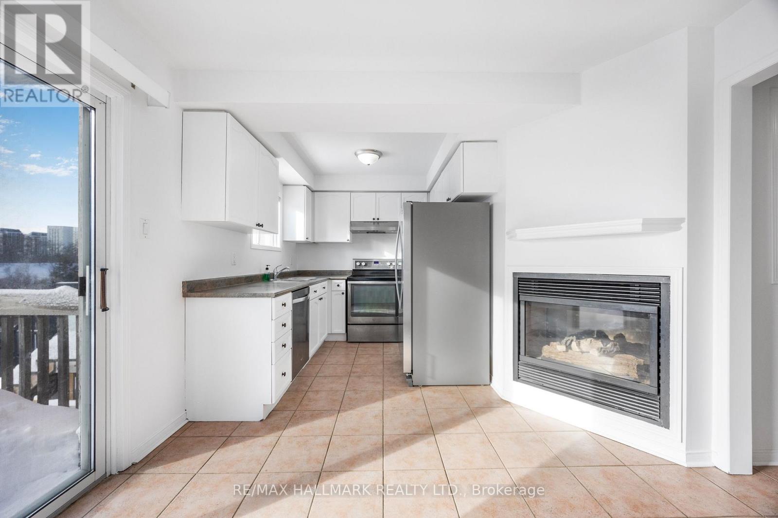 Townhouse at 19 PARKTREE DRIVE, Vaughan
