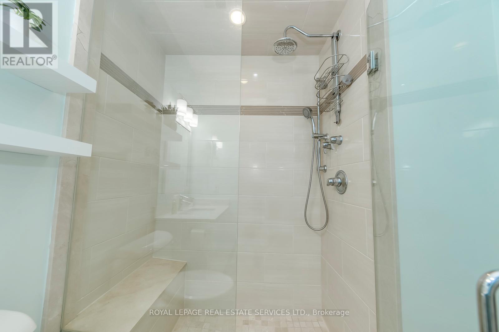Detached at 236 SYLWOOD CRESCENT, Vaughan