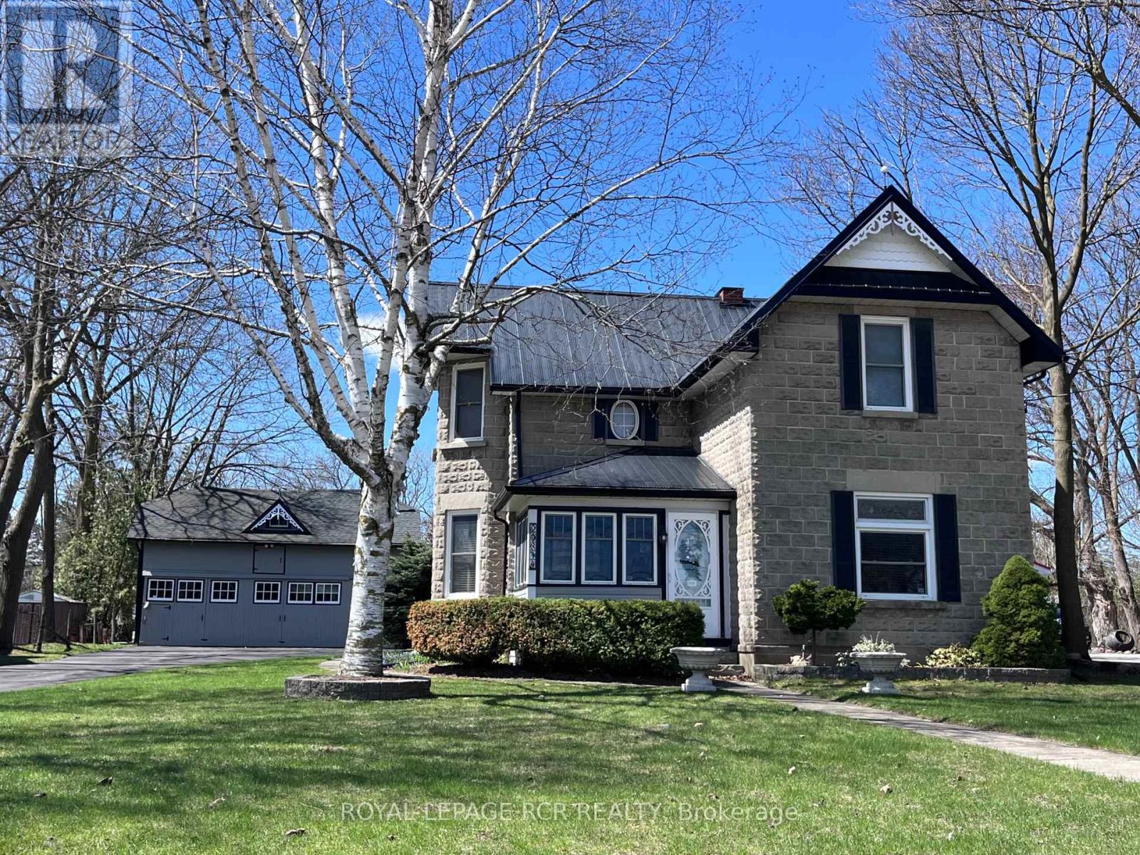 Detached at 20314 LESLIE STREET, East Gwillimbury (Queensville)