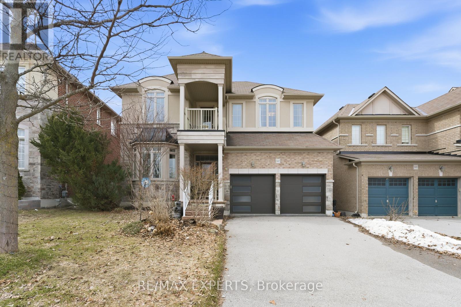 Detached at 847 MEMORIAL CIRCLE, Newmarket (Stonehaven-Wyndham)