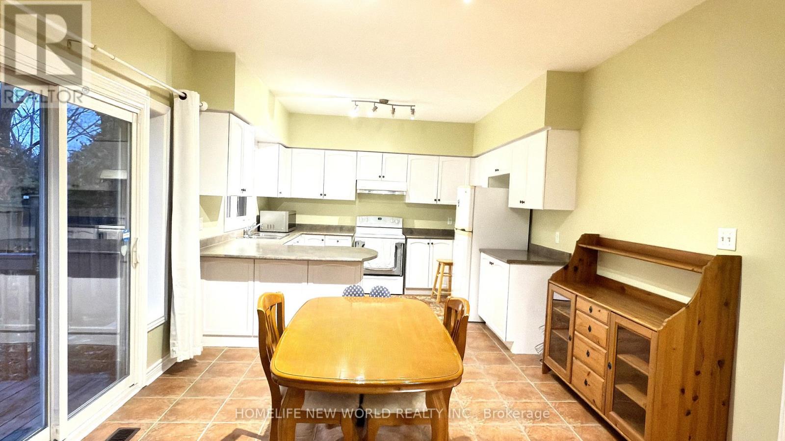 Detached at 88 GRACEDALE DRIVE, Richmond Hill