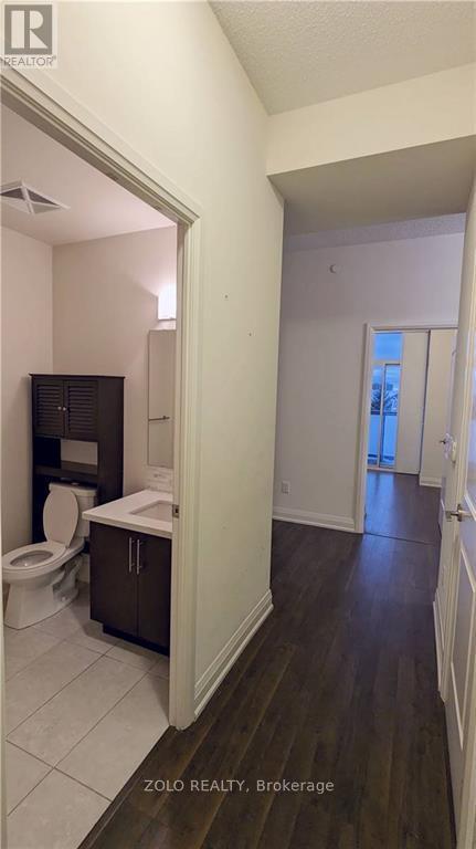 Apartment at 325 - 8763 BAYVIEW AVENUE, Richmond Hill