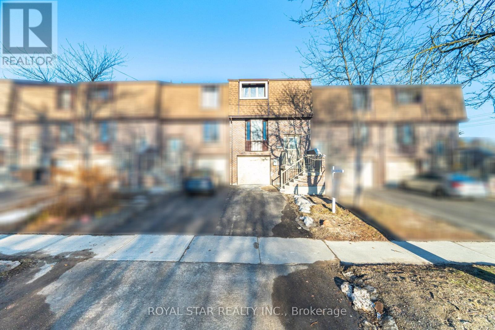 Townhouse at 3 - 11 PLAISANCE ROAD, Richmond Hill (North Richvale)