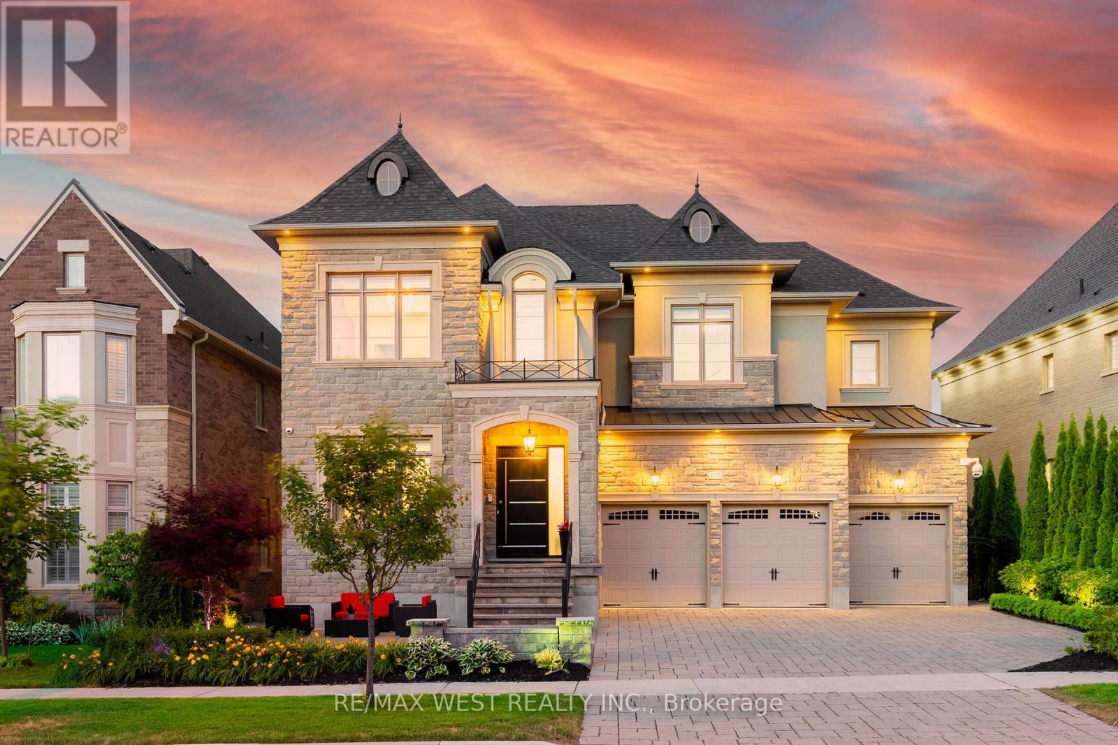Detached at 175 WOODGATE PINES DRIVE, Vaughan (Kleinburg)